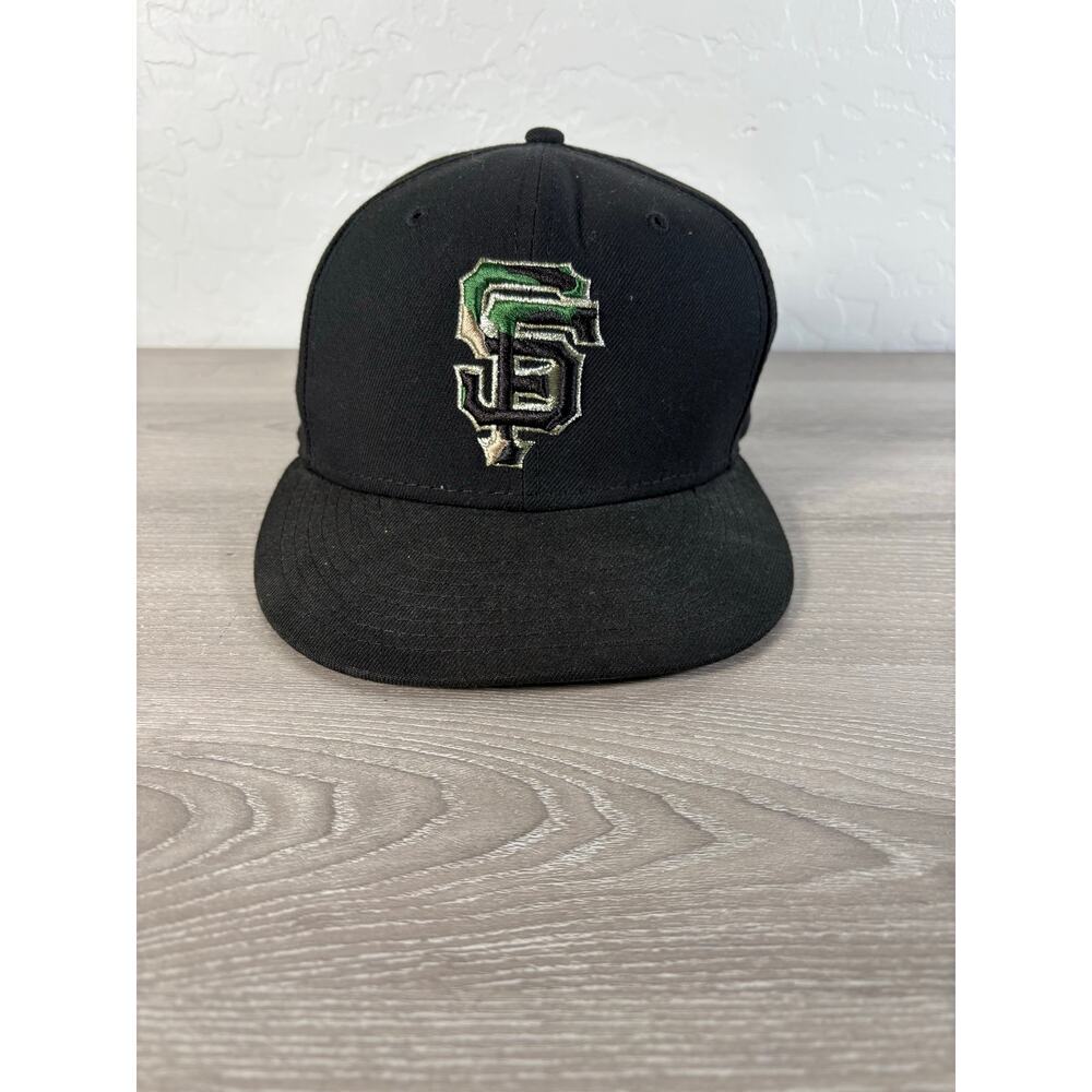 San Francisco Giants MLB New Era Black Camo Green Mens Fitted Baseball Hat 7 1/4